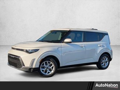 Used 2024 Kia Soul LX w/ Option Group 015