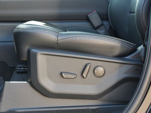 New 2026 Ford Expedition Max Platinum w/ Stealth Appearance Package AWD/4WD image 17