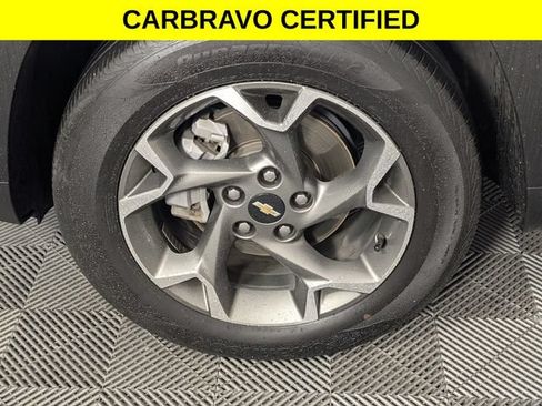 Certified 2025 Chevrolet Trax LT FWD image 8