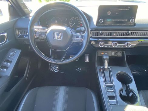 Used 2024 Honda Civic Sport image 9