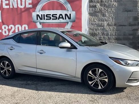 Used 2022 Nissan Sentra SV w/ Trunk Package image 3