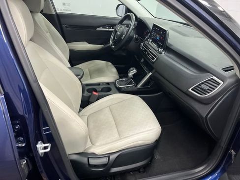 Certified 2023 Kia Seltos SX image 32