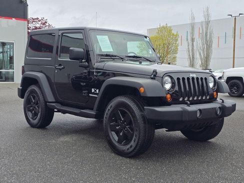 Used 2009 Jeep Wrangler X AWD/4WD image 1