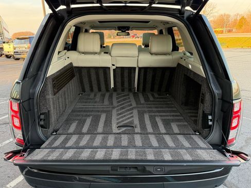 Used 2016 Land Rover Range Rover HSE image 27