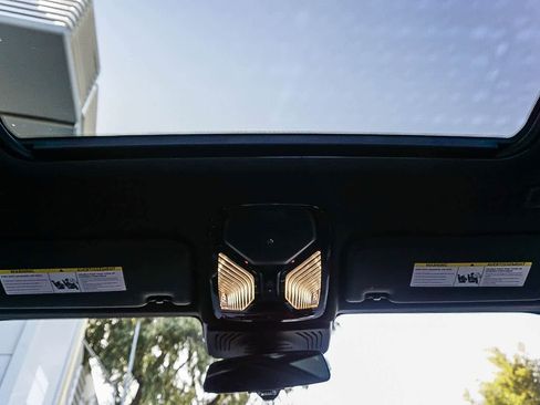 Used 2024 BMW X3 sDrive30i w/ Convenience Package w/ZPA image 18