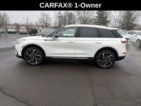 Certified 2023 Lincoln Corsair Reserve w/ Equipment Group 202A image 2