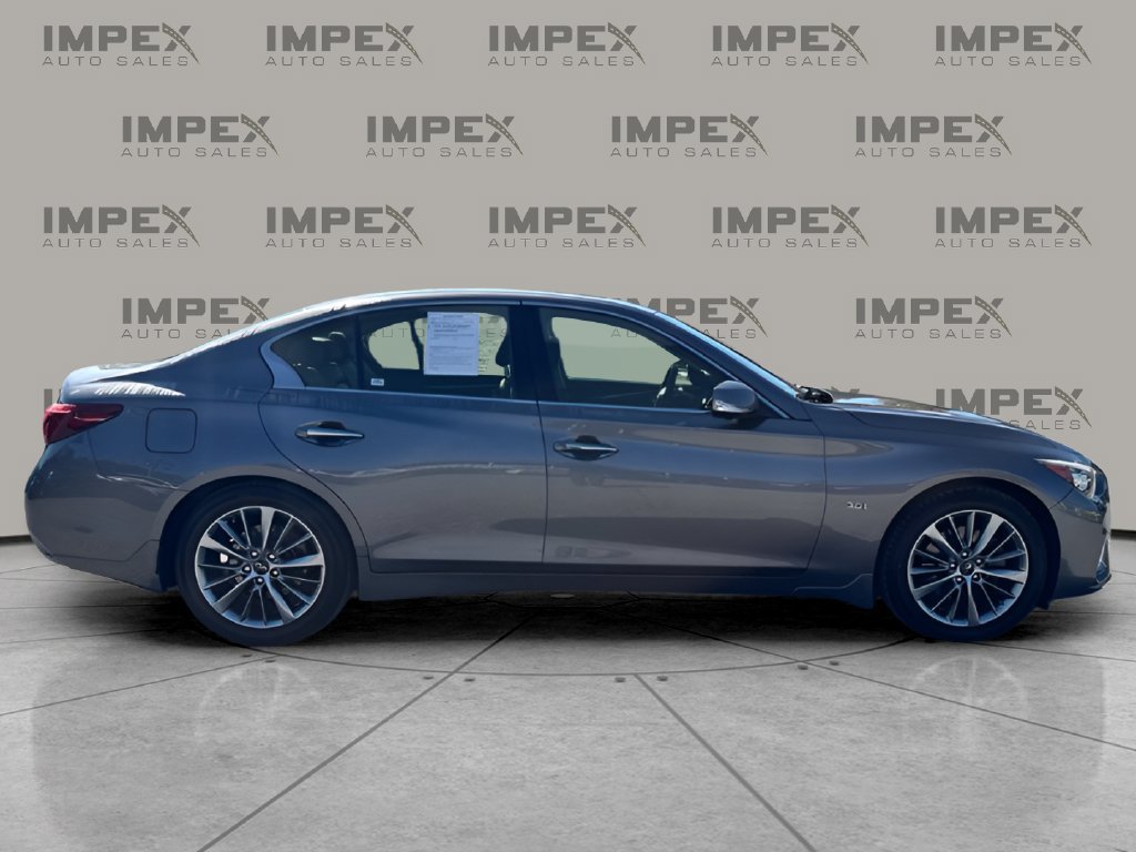 Used 2018 INFINITI Q50 Luxe w/ Essential Package (3.0T Luxe) RWD image 6