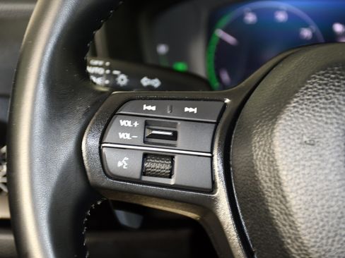 Used 2025 Honda Accord Sport image 20
