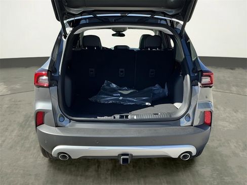 New 2025 Ford Escape SE w/ PHEV Premium Package image 36