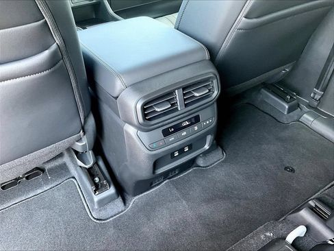 New 2026 Honda Pilot EX-L image 11