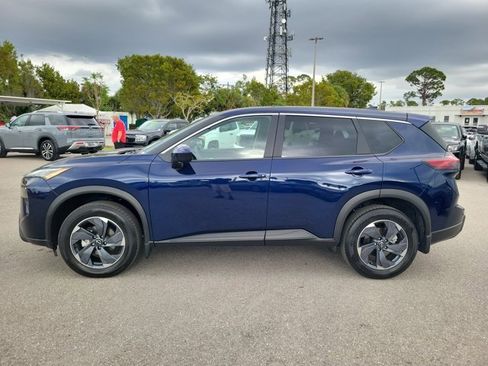 Certified 2026 Nissan Rogue SV image 8