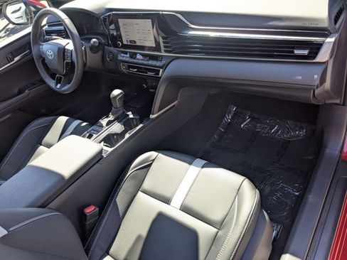 Used 2026 Toyota Camry SE w/ Convenience Package image 22