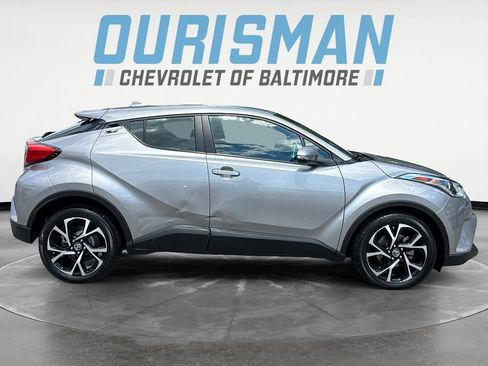 Used 2019 Toyota C-HR XLE FWD image 7