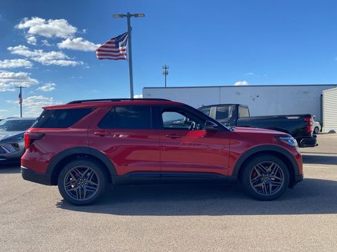 New 2026 Ford Explorer ST w/ Sun And Sound Package image 5