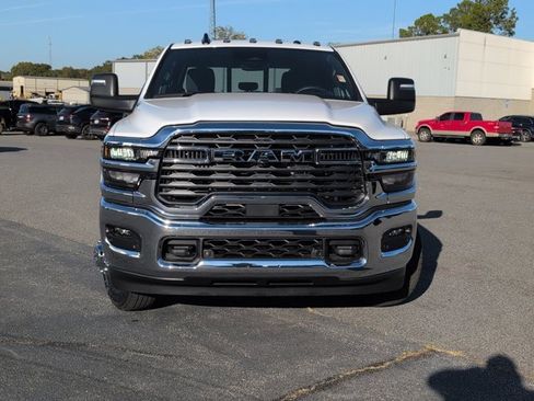 New 2026 RAM 3500 Tradesman image 12