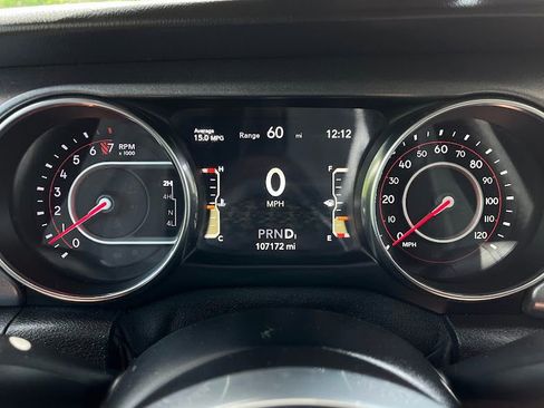Used 2020 Jeep Gladiator Mojave AWD/4WD image 11