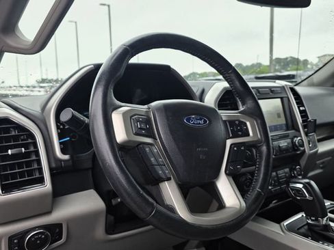 Used 2020 Ford F150 Lariat AWD/4WD image 10