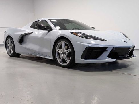 Used 2022 Chevrolet Corvette Stingray Premium Conv w/ Battery Protection Package image 7