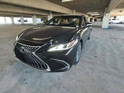 Used 2024 Lexus ES 350