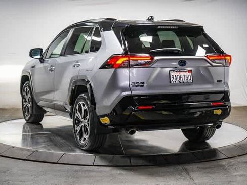 Certified 2022 Toyota RAV4 XSE image 3