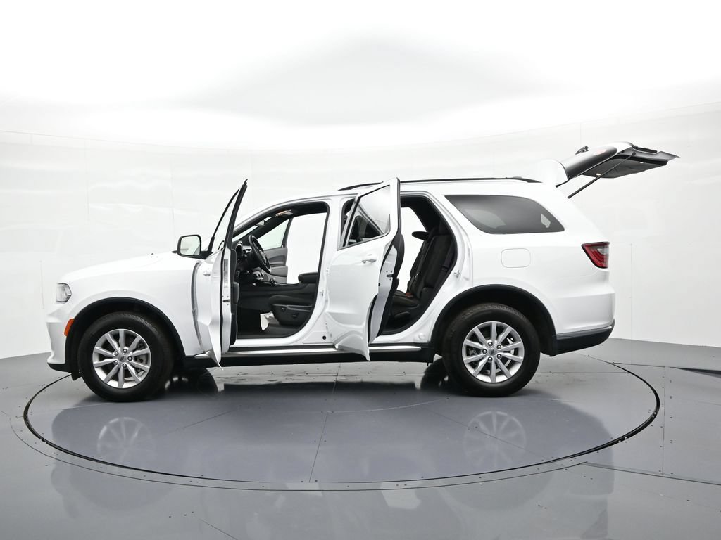 Used 2024 Dodge Durango SXT w/ Trailer Tow Group IV AWD/4WD image 35