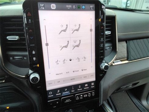 New 2025 RAM 2500 Limited image 31