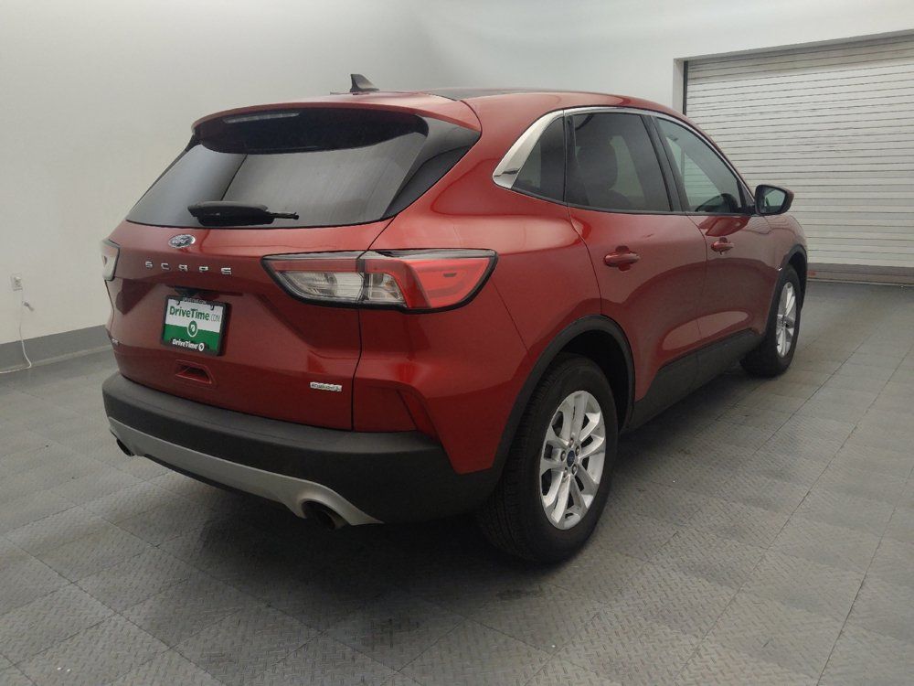 Used 2020 Ford Escape SE FWD image 9