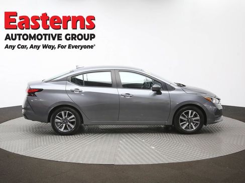 Used 2023 Nissan Versa SV image 44