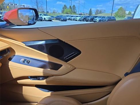 Used 2023 Chevrolet Corvette Stingray Premium Conv w/ Z51 Performance Package RWD image 19