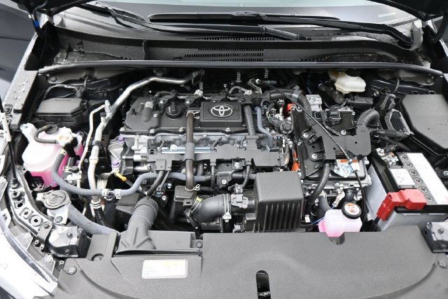 Used 2026 Toyota Corolla LE w/ LE Premium Package FWD image 12