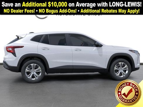 New 2026 Chevrolet Trax LS image 7