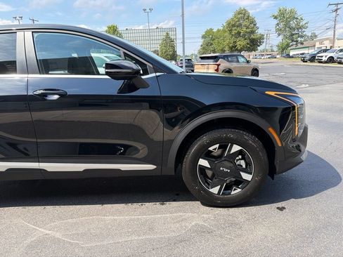 New 2026 Kia Sportage LX AWD/4WD image 6