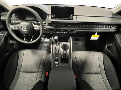 New 2025 Honda Accord SE image 15