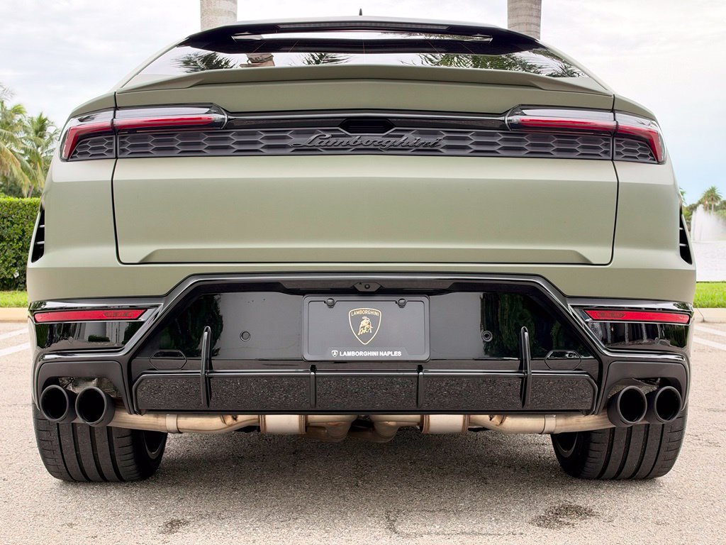Used 2025 Lamborghini Urus SE AWD/4WD image 7