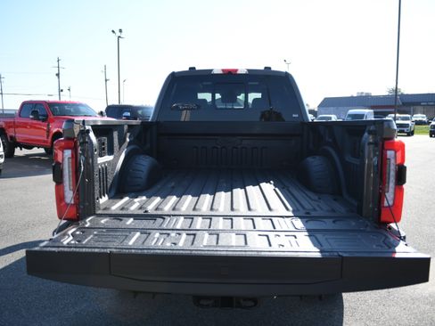 New 2026 Ford F250 Platinum w/ Platinum Plus Package AWD/4WD image 10