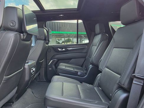 Used 2021 GMC Yukon Denali w/ LPO, Illumination Package image 23