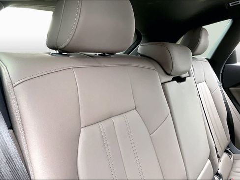 Used 2025 Audi Q5 Premium w/ Convenience Package AWD/4WD image 19