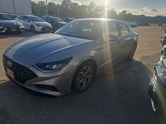 Used 2023 Hyundai Sonata SEL FWD video 1