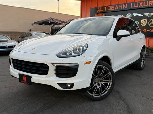 Used 2018 Porsche Cayenne Platinum Edition AWD/4WD image 7