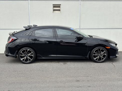 Used 2019 Honda Civic Sport image 2