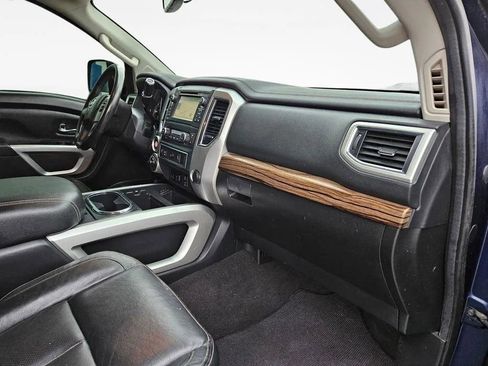 Used 2017 Nissan Titan SL w/ Chrome Package image 35