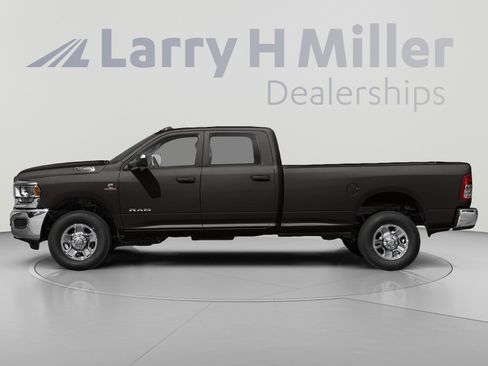Used 2022 RAM 2500 Big Horn w/ Level A Equipment Group AWD/4WD image 3