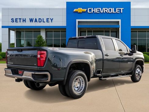 New 2026 Chevrolet Silverado 3500 LT image 7