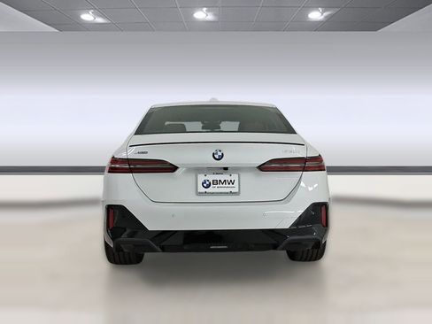 New 2026 BMW 530i xDrive w/ M Sport Package AWD/4WD image 10