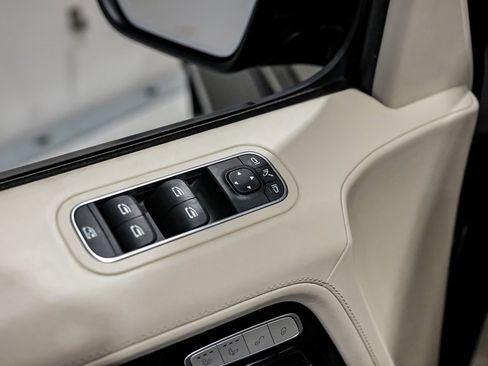 Used 2019 Mercedes-Benz G 550 image 44