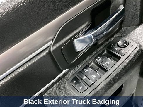 Used 2022 RAM 1500 Warlock AWD/4WD image 47