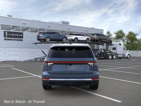 New 2026 Lincoln Aviator Reserve AWD/4WD image 5