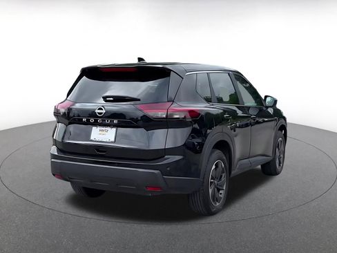 Used 2025 Nissan Rogue SV FWD image 15