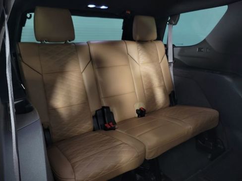 Used 2021 Cadillac Escalade Sport w/ Driver Assist Tech Package AWD/4WD image 16