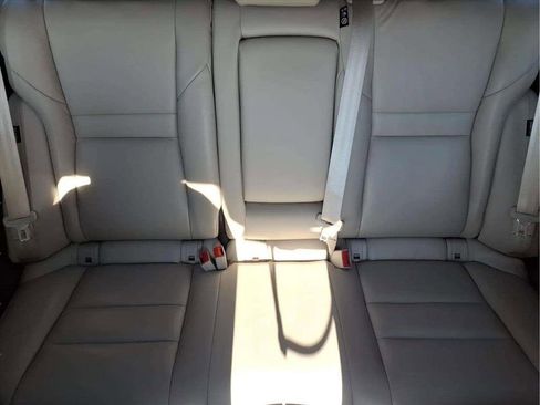 Used 2021 Nissan Rogue SL image 17